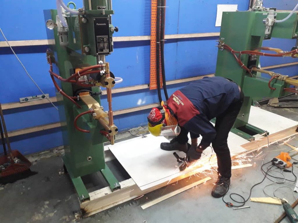 21e28a83-d99a-4b52-8814-1006383509d6